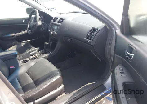 2003 Honda Accord 2.4 Lx from USA, damaged, VIN 3HGCM56303G709870